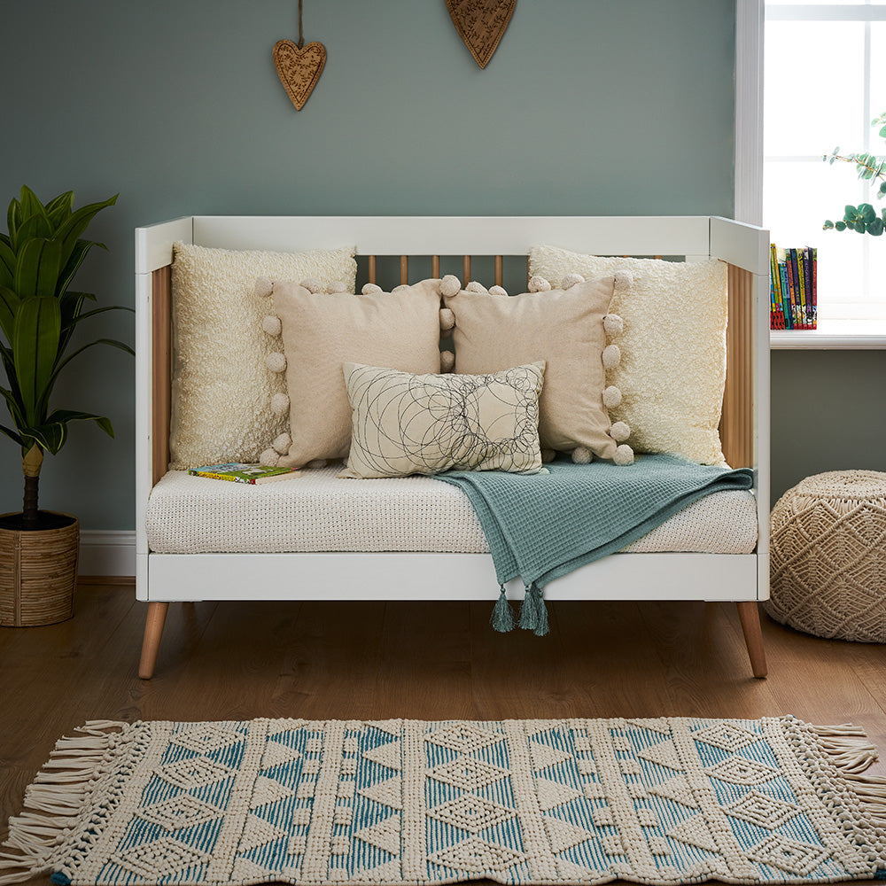 Maya Mini 3 Piece Room Set - White With Natural